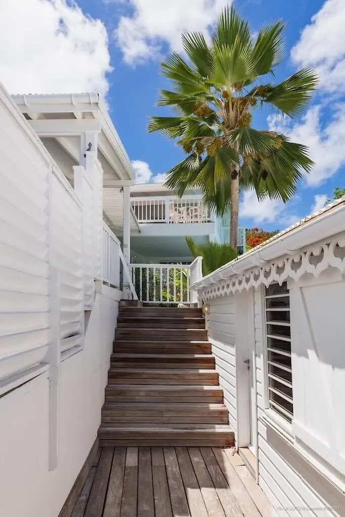 Fresh Summer Villa with Superb View of the Hills Quartier de Lorient 0*,  Saint Barthelemy